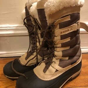 Kamik Snowvalley Boots. Brown. US Size 8.